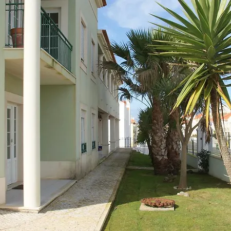 Semesterbostad Beach House Areia Branca Praia da Lourinhã